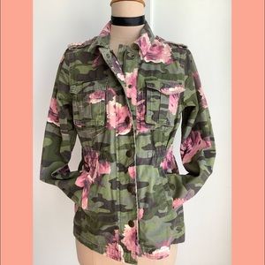 GAP Kids Camo shirt jacket